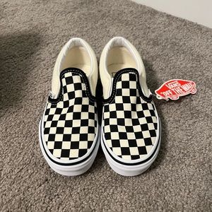 NWT Vans Checkerboard Shoe Classic Slip-on Kids 13